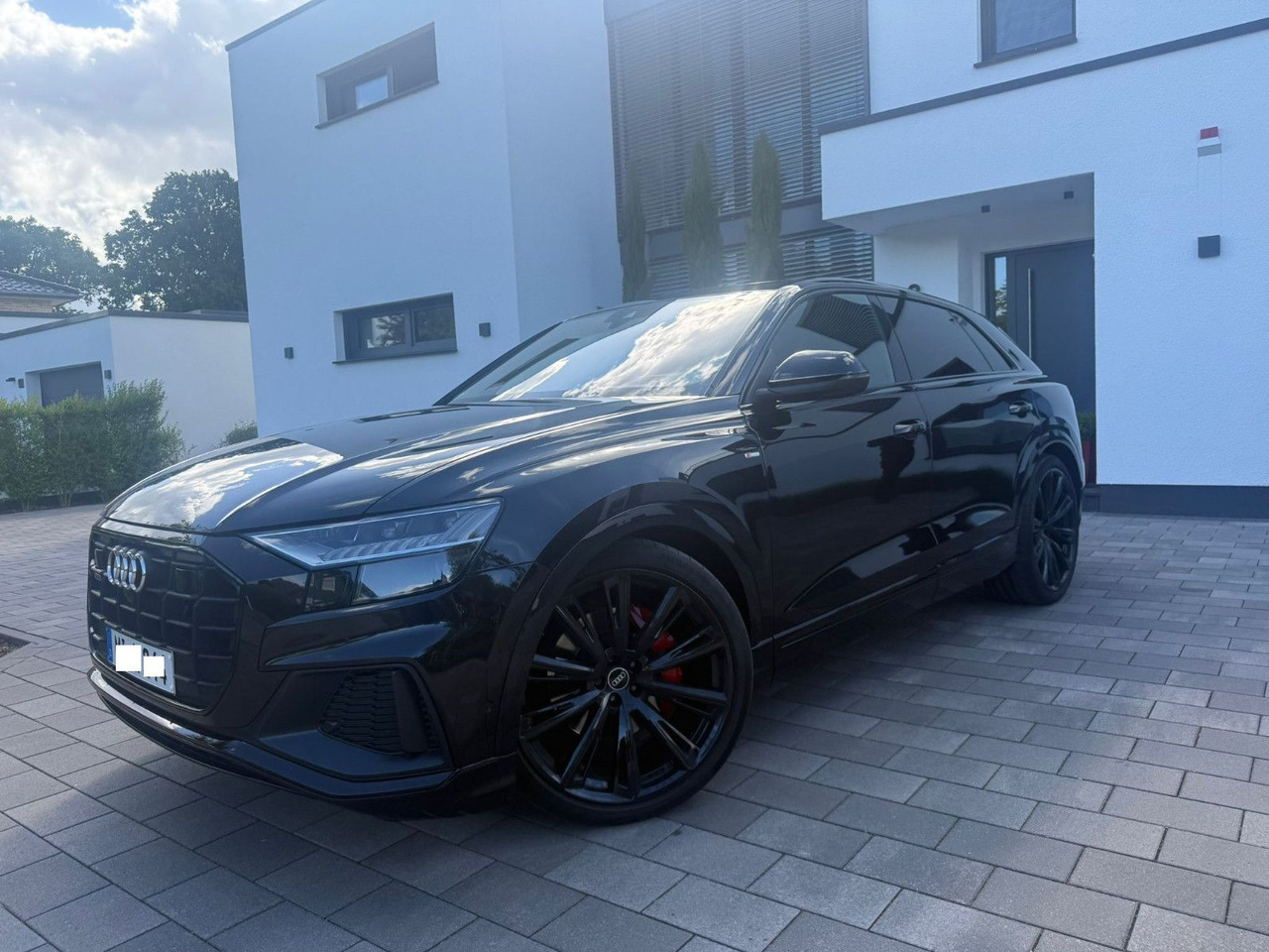 Audi Q8 50 TDI quattro S-Line 1. Hand Vollausstattung - SUV: photos 1 Audi Q8 50 TDI quattro S-Line 1. Hand Vollausstattung - SUV: photos 1