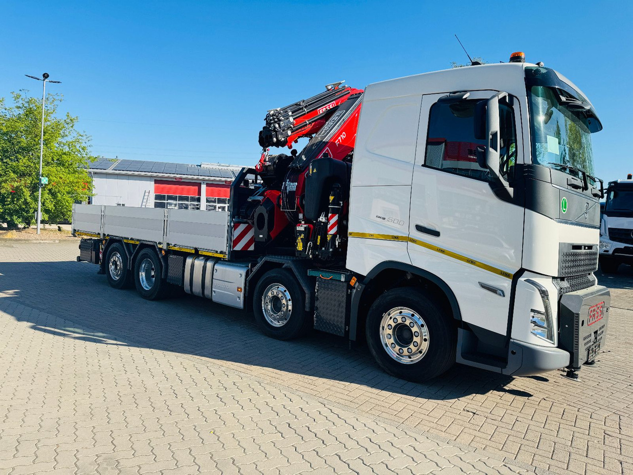 Camion, Camion grue Volvo FH 500 8x2 mit F710RA.2.27 L426 und V20 Winde: photos 10