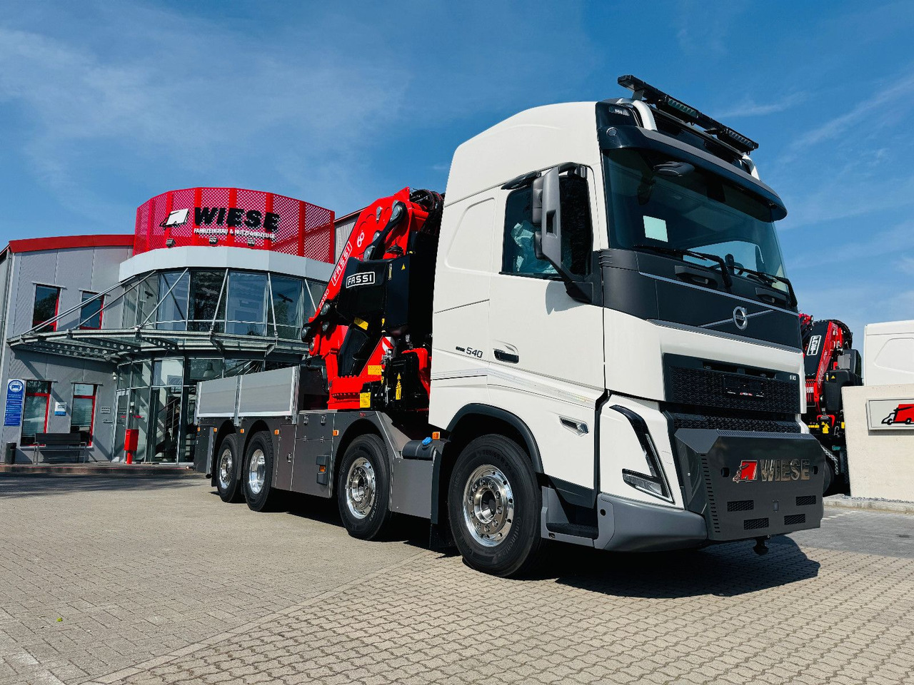 Volvo FH 540 mit Fassi F2150RAL Fly Jib + Winde - Camion, Camion grue: photos 1 Volvo FH 540 mit Fassi F2150RAL Fly Jib + Winde - Camion, Camion grue: photos 1