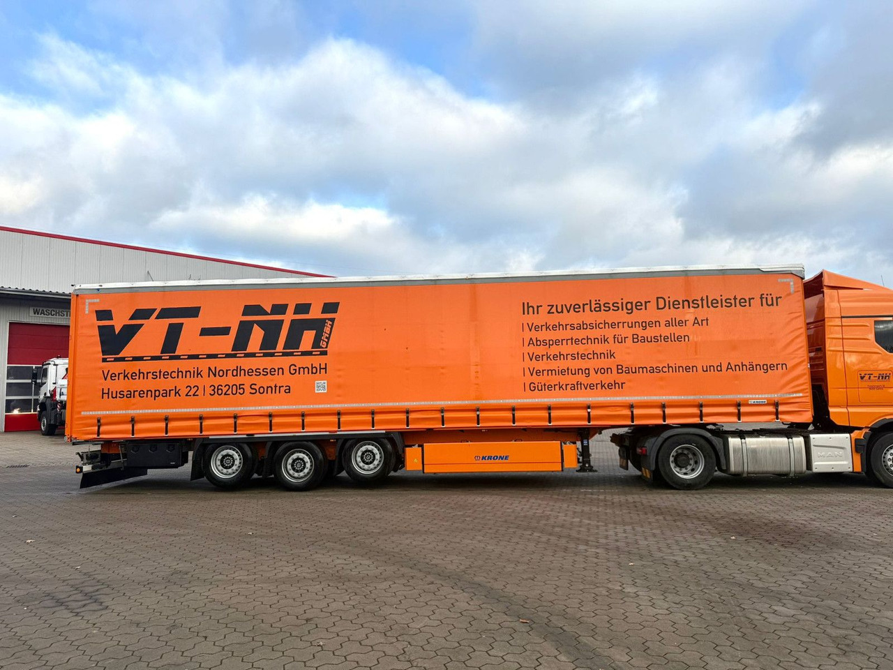 Krone Schiebeplanen Auflieger Wie Neu Code XL - Semi-remorque rideaux coulissants: photos 3 Krone Schiebeplanen Auflieger Wie Neu Code XL - Semi-remorque rideaux coulissants: photos 3