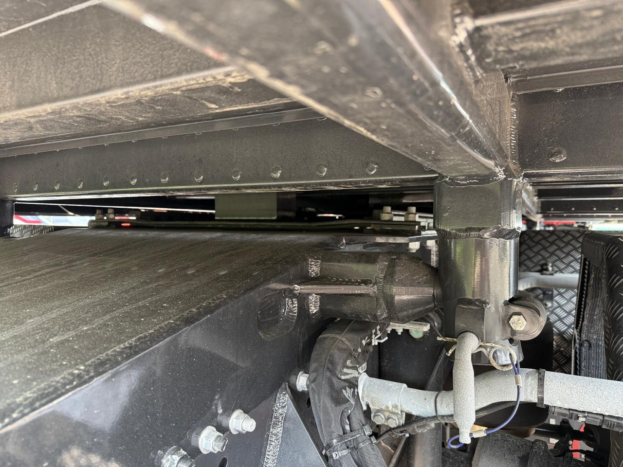 Camion grue MAN 35.520 8x4 Kran Fassi F800, OHNE ABSTÜTZÜBERWACH: photos 9 Camion grue MAN 35.520 8x4 Kran Fassi F800, OHNE ABSTÜTZÜBERWACH: photos 9