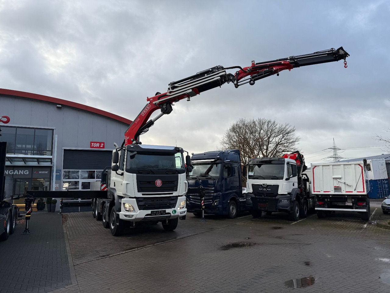 Tatra 41.500 8x8 Phoenix Fassi F710 Kran - Camion plateau, Camion grue: photos 5 Tatra 41.500 8x8 Phoenix Fassi F710 Kran - Camion plateau, Camion grue: photos 5