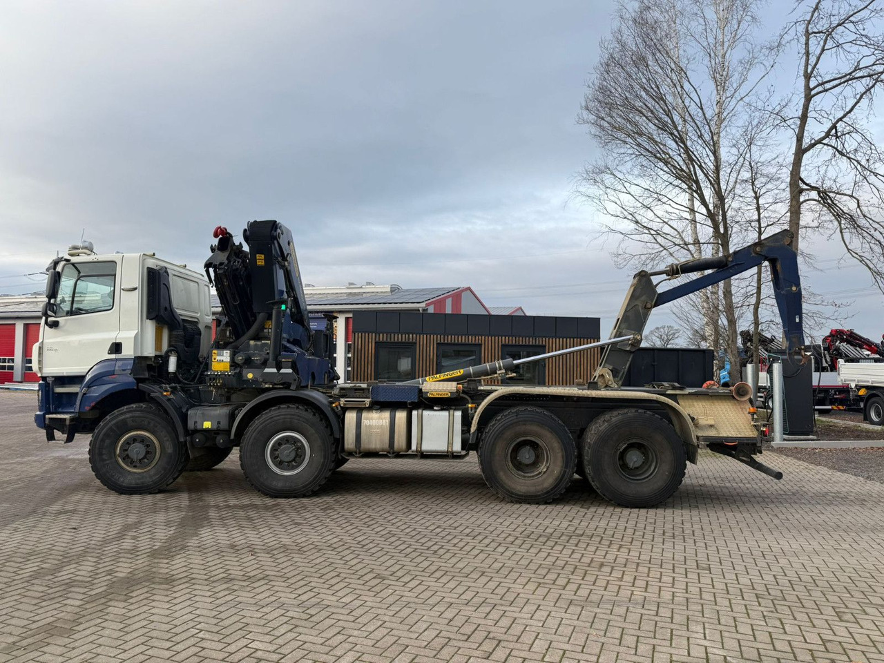 Tatra Phoenix 8x8 Paflinger Kran Hakengerät - Camion grue: photos 5 Tatra Phoenix 8x8 Paflinger Kran Hakengerät - Camion grue: photos 5