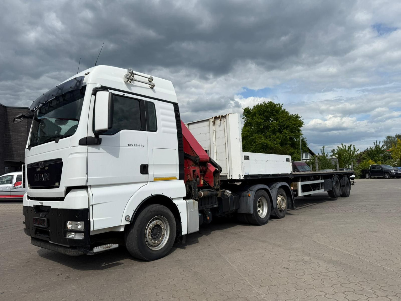 MAN TGX 26.440 6x2 mit HMF 3000-5 Kran - Tracteur routier: photos 2 MAN TGX 26.440 6x2 mit HMF 3000-5 Kran - Tracteur routier: photos 2