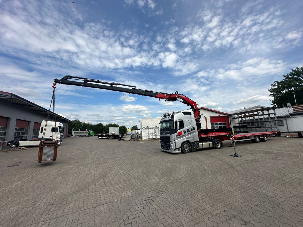 Wiese Stufensattel Tieflader mit Kran Fassi F545 Wiese Stufensattel Tieflader mit Kran Fassi F545 - Semi-remorque surbaissé: photos 1 Wiese Stufensattel Tieflader mit Kran Fassi F545 Wiese Stufensattel Tieflader mit Kran Fassi F545 - Semi-remorque surbaissé: photos 1