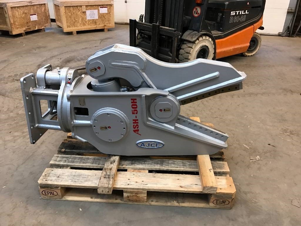 AJCE ASH50H SHEAR Cutter, scissors, tijeras, Schere - Cisaille de démolition pour Engins de chantier: photos 3 AJCE ASH50H SHEAR Cutter, scissors, tijeras, Schere - Cisaille de démolition pour Engins de chantier: photos 3