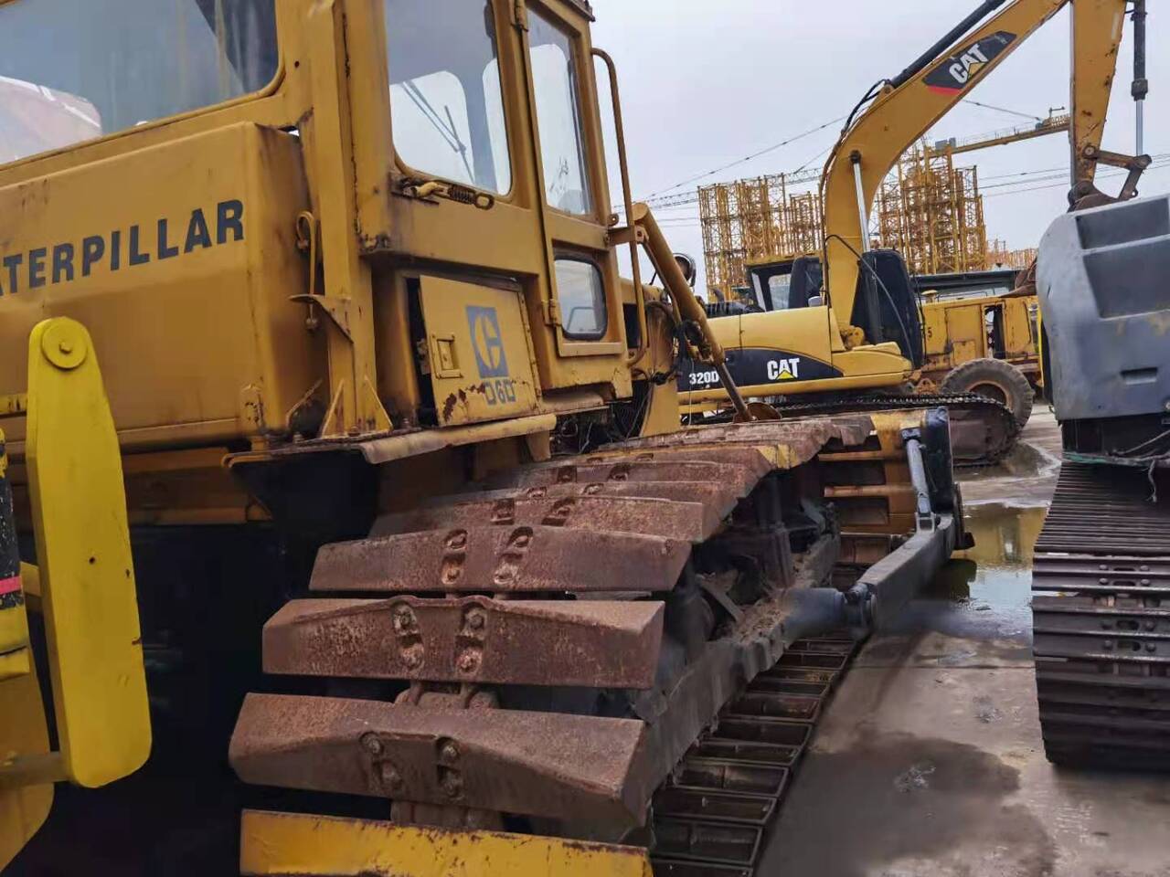 CATERPILLAR D6D - Bulldozer: photos 3 CATERPILLAR D6D - Bulldozer: photos 3