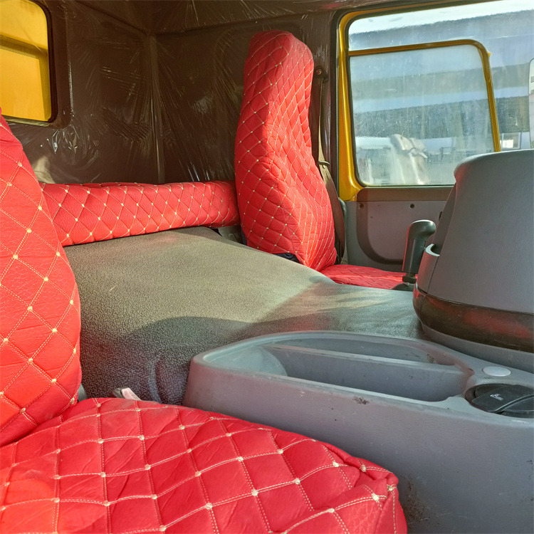 HOWO HOWO 6x4 375 -yellow Tipper - Camion benne: photos 4 HOWO HOWO 6x4 375 -yellow Tipper - Camion benne: photos 4