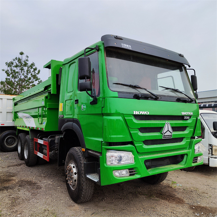 HOWO HOWO6x4 336hp-tipper - Camion benne: photos 4 HOWO HOWO6x4 336hp-tipper - Camion benne: photos 4