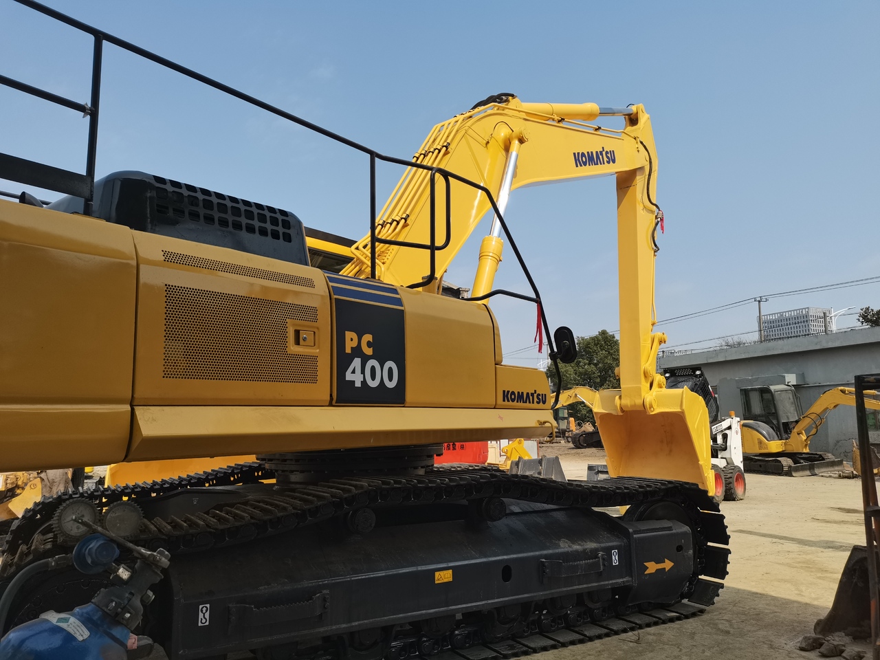 KOMATSU PC400-7 - Pelle sur chenille: photos 3 KOMATSU PC400-7 - Pelle sur chenille: photos 3