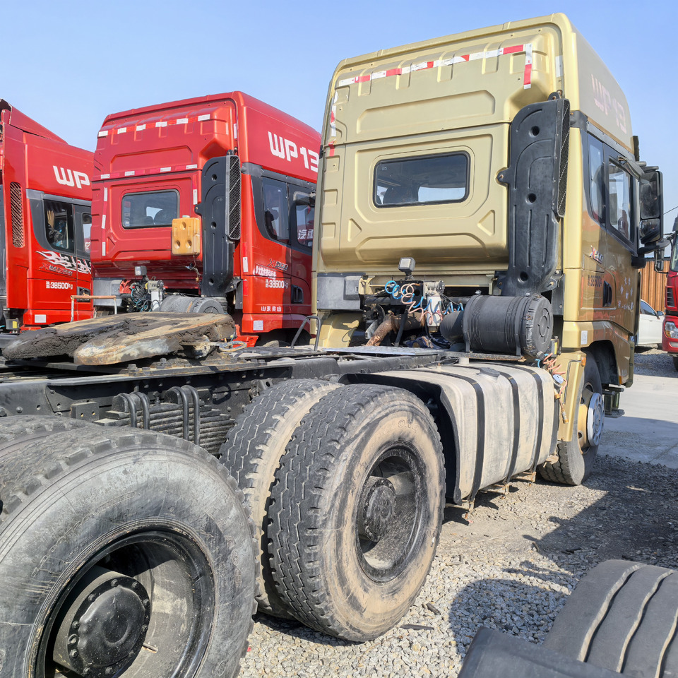 SHACMAN X3000 6x4 - Tracteur routier: photos 3 SHACMAN X3000 6x4 - Tracteur routier: photos 3