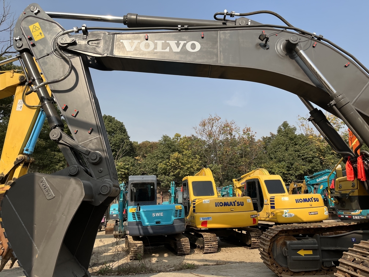VOLVO EC360BLC - Pelle sur chenille: photos 1 VOLVO EC360BLC - Pelle sur chenille: photos 1