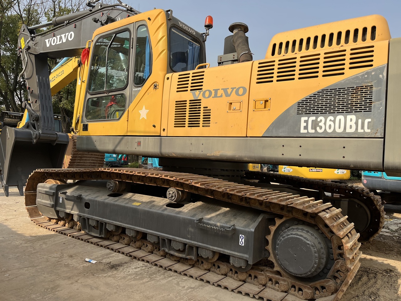 VOLVO EC360BLC - Pelle sur chenille: photos 4 VOLVO EC360BLC - Pelle sur chenille: photos 4