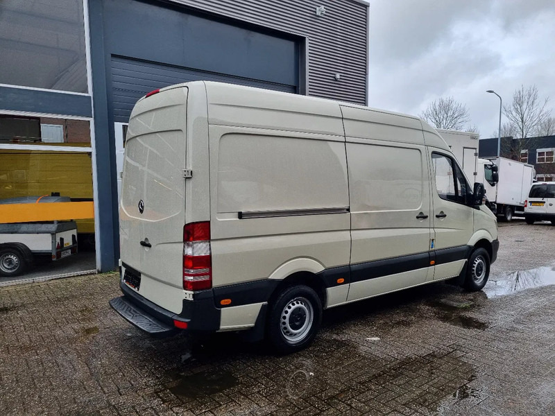 Mercedes-Benz Sprinter 311 CDI L2H2 EURO 6 2.2 CDI RWD - Fourgon utilitaire: photos 2 Mercedes-Benz Sprinter 311 CDI L2H2 EURO 6 2.2 CDI RWD - Fourgon utilitaire: photos 2