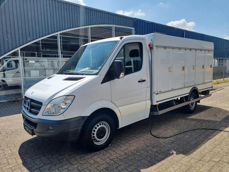 Mercedes-Benz Sprinter 313 CDI/ Eis/ Ice/-40/ 5+5 Turen/ Carlsen Baltic Euro 5 - Utilitaire frigorifique: photos 4 Mercedes-Benz Sprinter 313 CDI/ Eis/ Ice/-40/ 5+5 Turen/ Carlsen Baltic Euro 5 - Utilitaire frigorifique: photos 4