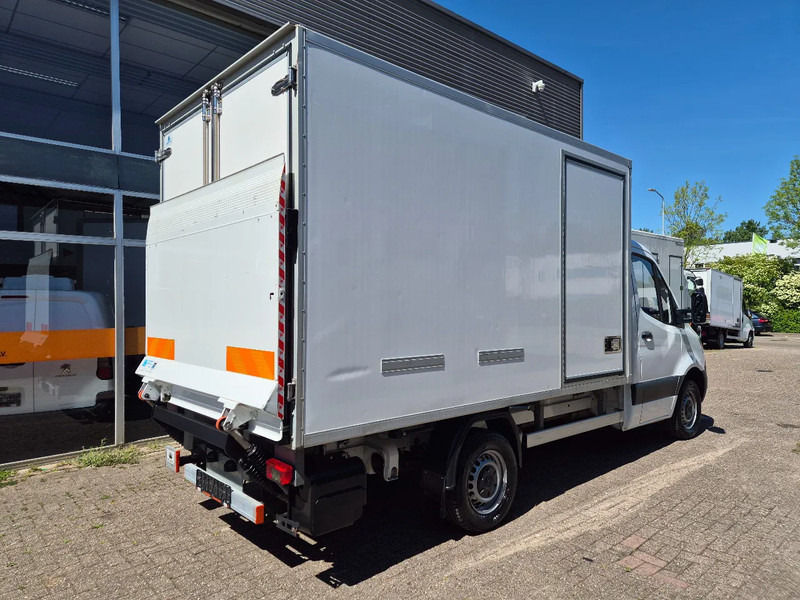 Mercedes-Benz Sprinter 315 CDI/ Kuhlkoffer/ TK V300 MAX/ LBW/ Stby230 - Utilitaire frigorifique: photos 3 Mercedes-Benz Sprinter 315 CDI/ Kuhlkoffer/ TK V300 MAX/ LBW/ Stby230 - Utilitaire frigorifique: photos 3