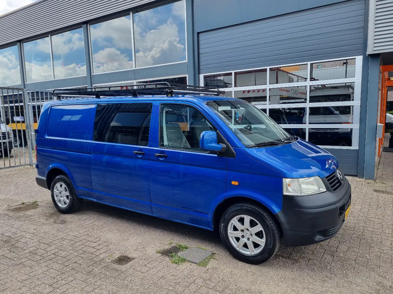 Volkswagen Transporter 2.5 TDI 96 KW L2 DC / DOKA / MIXTO - Utilitaire double cabine: photos 1 Volkswagen Transporter 2.5 TDI 96 KW L2 DC / DOKA / MIXTO - Utilitaire double cabine: photos 1