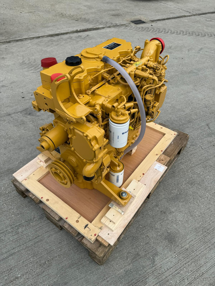 Perkins 1104D-E44TA NJ38640 Engine - Moteur: photos 3 Perkins 1104D-E44TA NJ38640 Engine - Moteur: photos 3