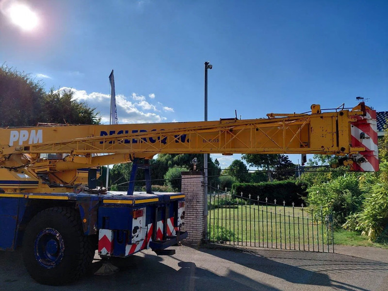 PPM 380 ATT 4x4 - Grue tout-terrain: photos 4 PPM 380 ATT 4x4 - Grue tout-terrain: photos 4