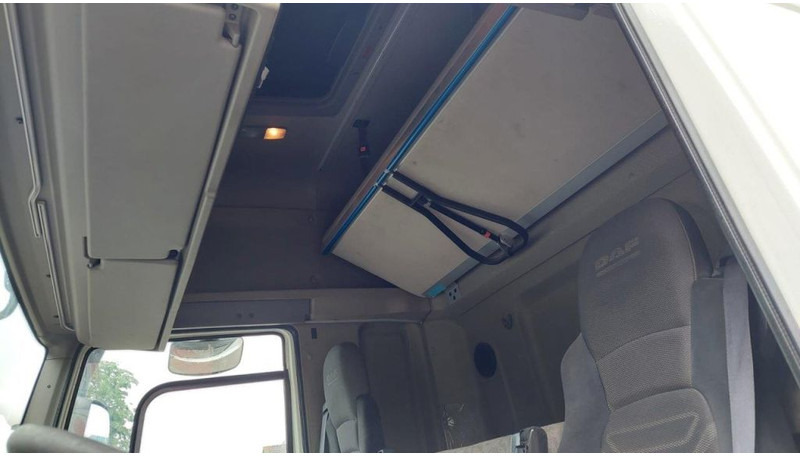 Tracteur routier DAF CF 85.410: photos 7 Tracteur routier DAF CF 85.410: photos 7