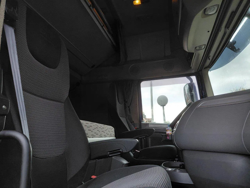 DAF XF 460 HOLLAND TRUCK IN EXCELLENT CONDITION - Tracteur routier: photos 4 DAF XF 460 HOLLAND TRUCK IN EXCELLENT CONDITION - Tracteur routier: photos 4