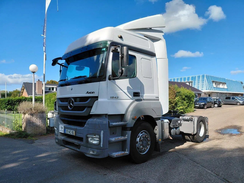 Mercedes-Benz Axor 1843 4x2 Retarder 2 Pieces - Tracteur routier: photos 1 Mercedes-Benz Axor 1843 4x2 Retarder 2 Pieces - Tracteur routier: photos 1