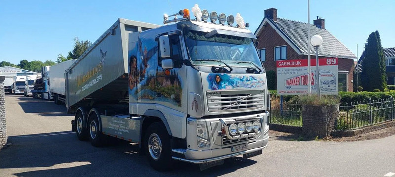 Volvo FH 13.440 6X4 BELGIUM KIPPER STEEL SUSPENSION SHOW TRUCK - Camion benne: photos 3 Volvo FH 13.440 6X4 BELGIUM KIPPER STEEL SUSPENSION SHOW TRUCK - Camion benne: photos 3
