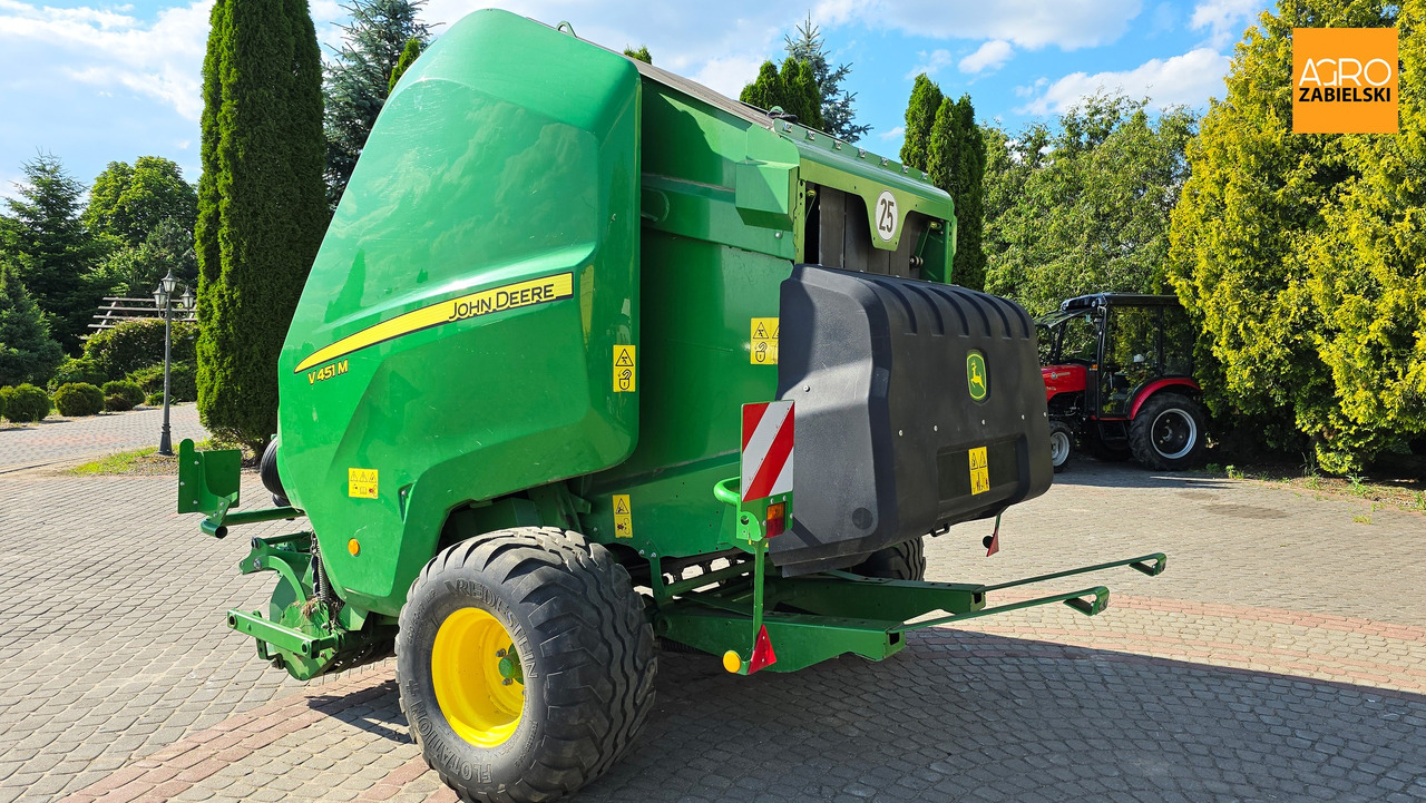 JOHN DEERE - Presse à balles rondes: photos 5 JOHN DEERE - Presse à balles rondes: photos 5