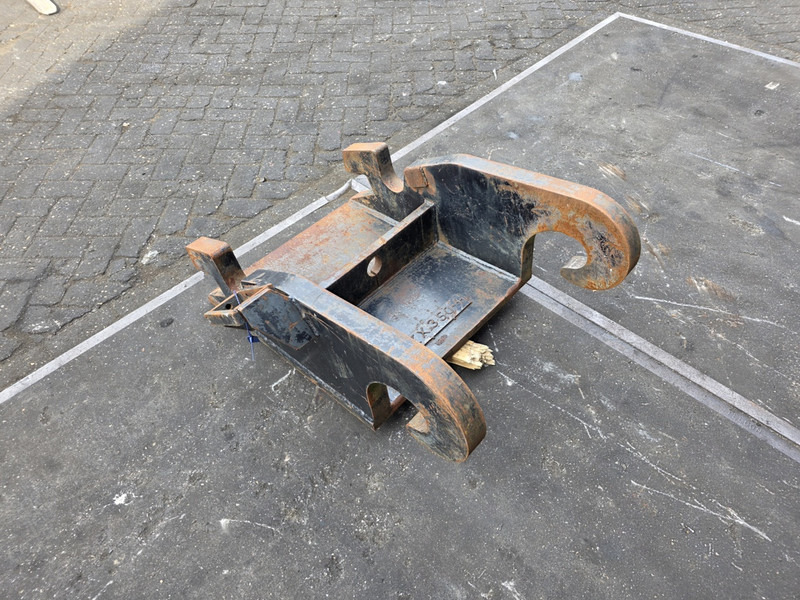Adaptor plate cw55s verachtert kopplaat cw55s verachtert eurosteel - Attache rapide pour Engins de chantier: photos 4 Adaptor plate cw55s verachtert kopplaat cw55s verachtert eurosteel - Attache rapide pour Engins de chantier: photos 4