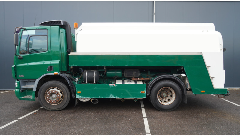 DAF 75.250 FUEL TANK TRUCK 11.300LTR 783.400KM - Camion citerne: photos 1 DAF 75.250 FUEL TANK TRUCK 11.300LTR 783.400KM - Camion citerne: photos 1