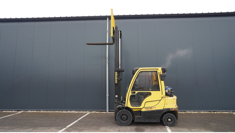 Hyster H2.5FT LPG FORKLIFT DUPLEX - Engins de chantier: photos 1 Hyster H2.5FT LPG FORKLIFT DUPLEX - Engins de chantier: photos 1