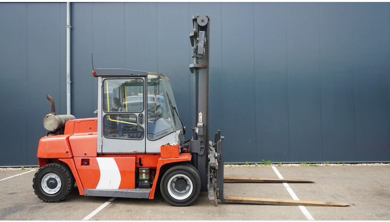 Kalmar DCE 70-6 HE 7 TONS FORKLIFT - Engins de chantier: photos 4 Kalmar DCE 70-6 HE 7 TONS FORKLIFT - Engins de chantier: photos 4