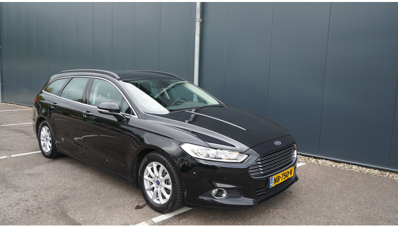 Ford Mondeo 1.5 TDCi Trend Lease Edition - Minibus, Transport de personnes: photos 4 Ford Mondeo 1.5 TDCi Trend Lease Edition - Minibus, Transport de personnes: photos 4
