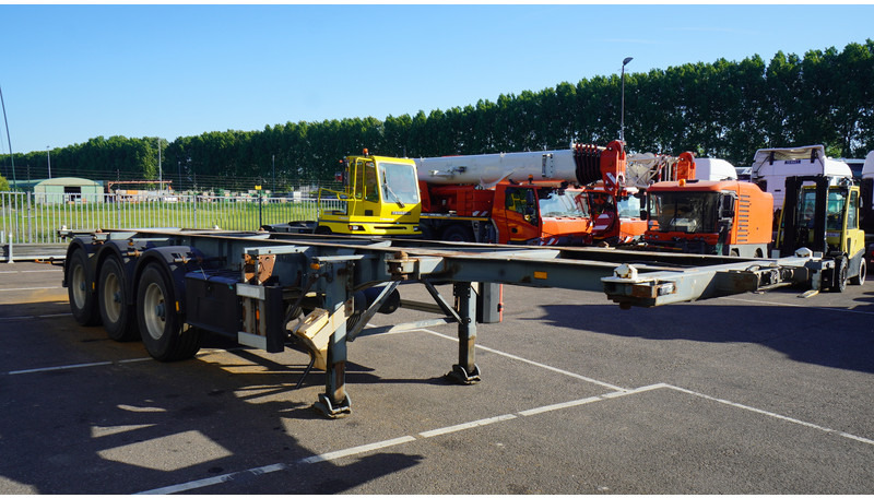 Groenewegen 3 AXLE CONTAINER TRANSPORT TRAILER - Semi-remorque porte-conteneur/ Caisse mobile: photos 3 Groenewegen 3 AXLE CONTAINER TRANSPORT TRAILER - Semi-remorque porte-conteneur/ Caisse mobile: photos 3