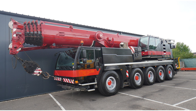 Liebherr LTM 1095-5.1 10X6X10 WITH JIB - Camion grue: photos 4 Liebherr LTM 1095-5.1 10X6X10 WITH JIB - Camion grue: photos 4