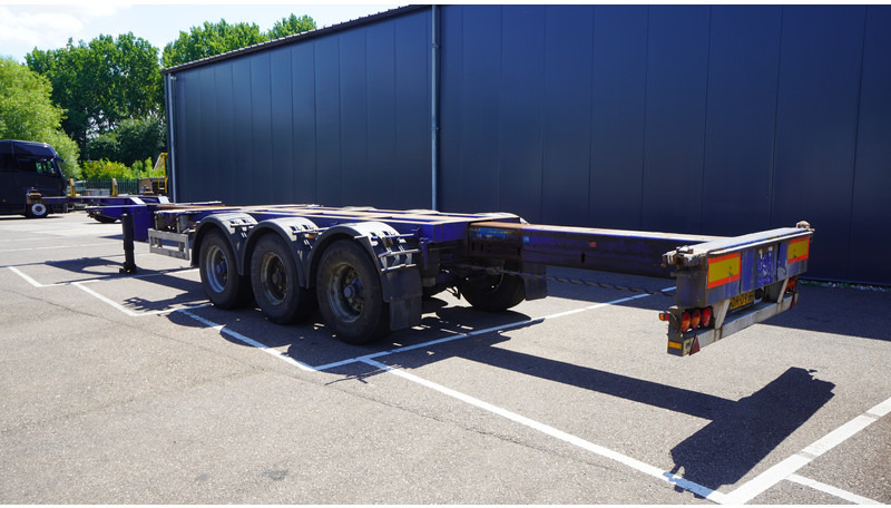 Pacton 3 AXLE MULTI CONTAINER TRANSPORT TRAILER EXTENDABLE 45 FT - Semi-remorque porte-conteneur/ Caisse mobile: photos 4 Pacton 3 AXLE MULTI CONTAINER TRANSPORT TRAILER EXTENDABLE 45 FT - Semi-remorque porte-conteneur/ Caisse mobile: photos 4