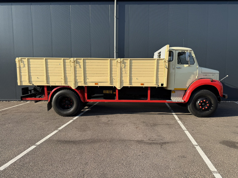 Scania 50 L5046 4X2 CLASSIC OLDTIMER OPEN BOX TRUCK - Camion plateau: photos 3 Scania 50 L5046 4X2 CLASSIC OLDTIMER OPEN BOX TRUCK - Camion plateau: photos 3