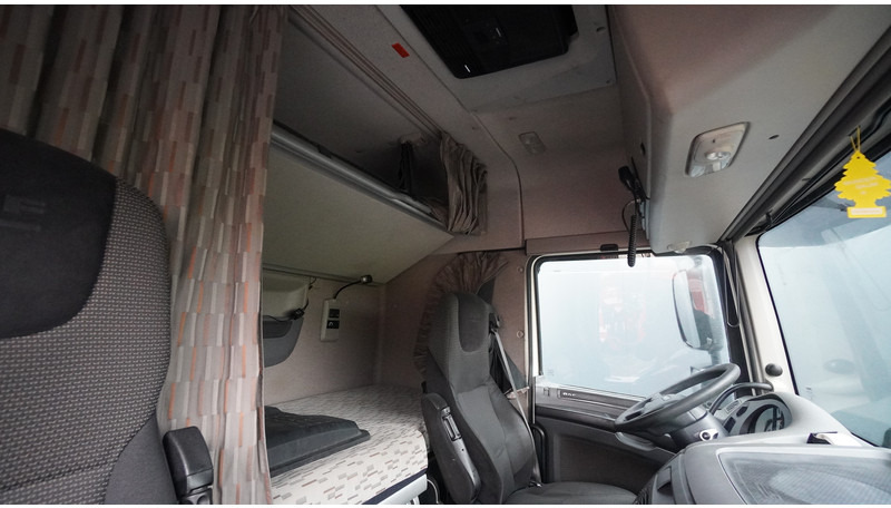 Tracteur routier DAF XF 440 SPACECAB EURO 6: photos 7