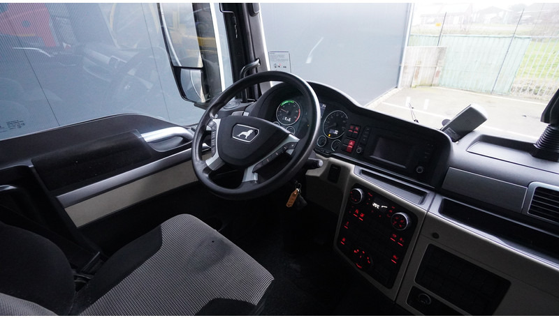 MAN TGX 18.500 XXL MEGA 639.000KM - Tracteur routier: photos 5 MAN TGX 18.500 XXL MEGA 639.000KM - Tracteur routier: photos 5