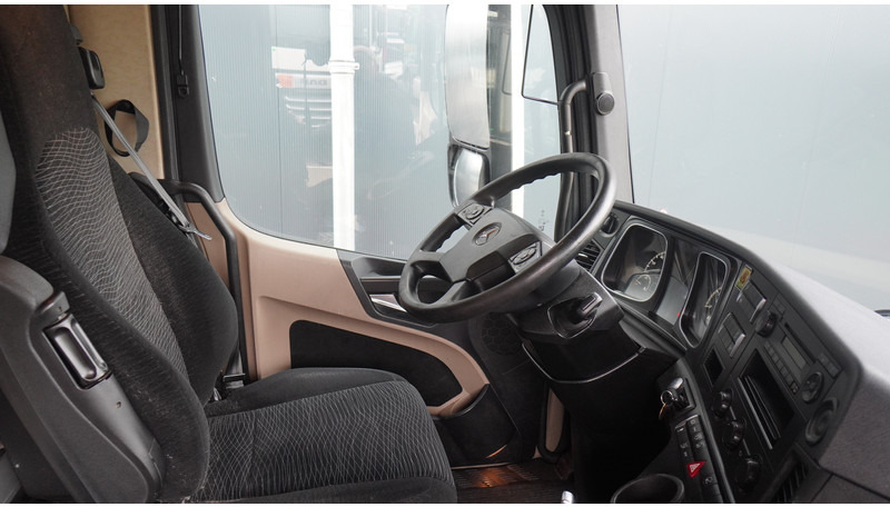 Mercedes-Benz ACTROS 1942 EURO 6 879.200KM - Tracteur routier: photos 5 Mercedes-Benz ACTROS 1942 EURO 6 879.200KM - Tracteur routier: photos 5