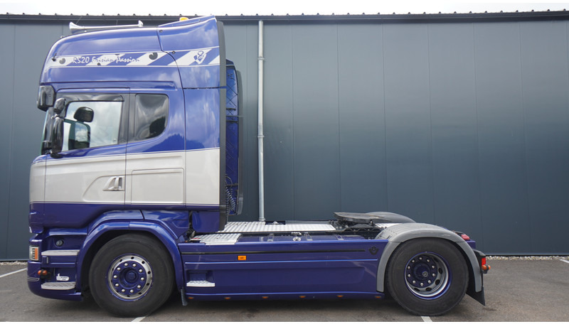 Scania R 520 V8 RETARDER TOPLINE ADR - Tracteur routier: photos 1 Scania R 520 V8 RETARDER TOPLINE ADR - Tracteur routier: photos 1
