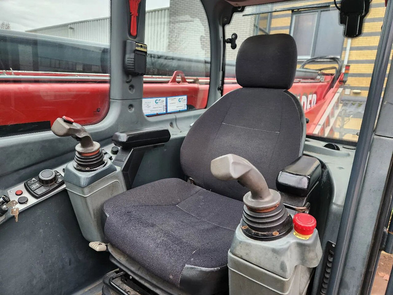 MAGNI RTH5.39S, 39m,8807H, 5000kg, 2016, Airco, Remote, Like new - Chargeuse: photos 3 MAGNI RTH5.39S, 39m,8807H, 5000kg, 2016, Airco, Remote, Like new - Chargeuse: photos 3