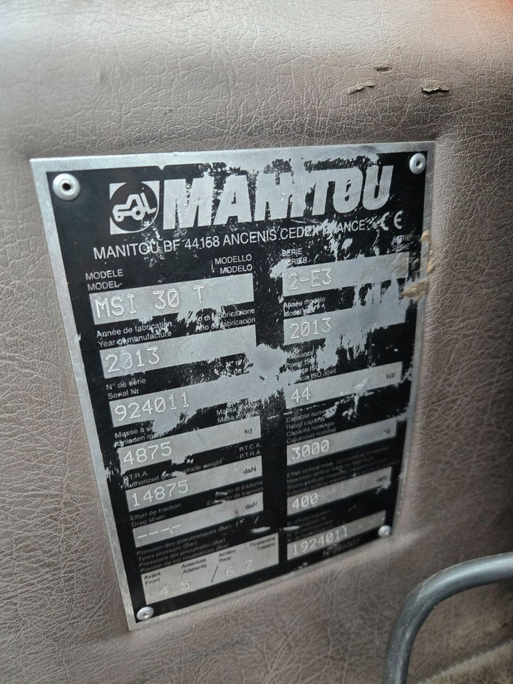 Manitou MSI30T - Chariot élévateur diesel: photos 2 Manitou MSI30T - Chariot élévateur diesel: photos 2