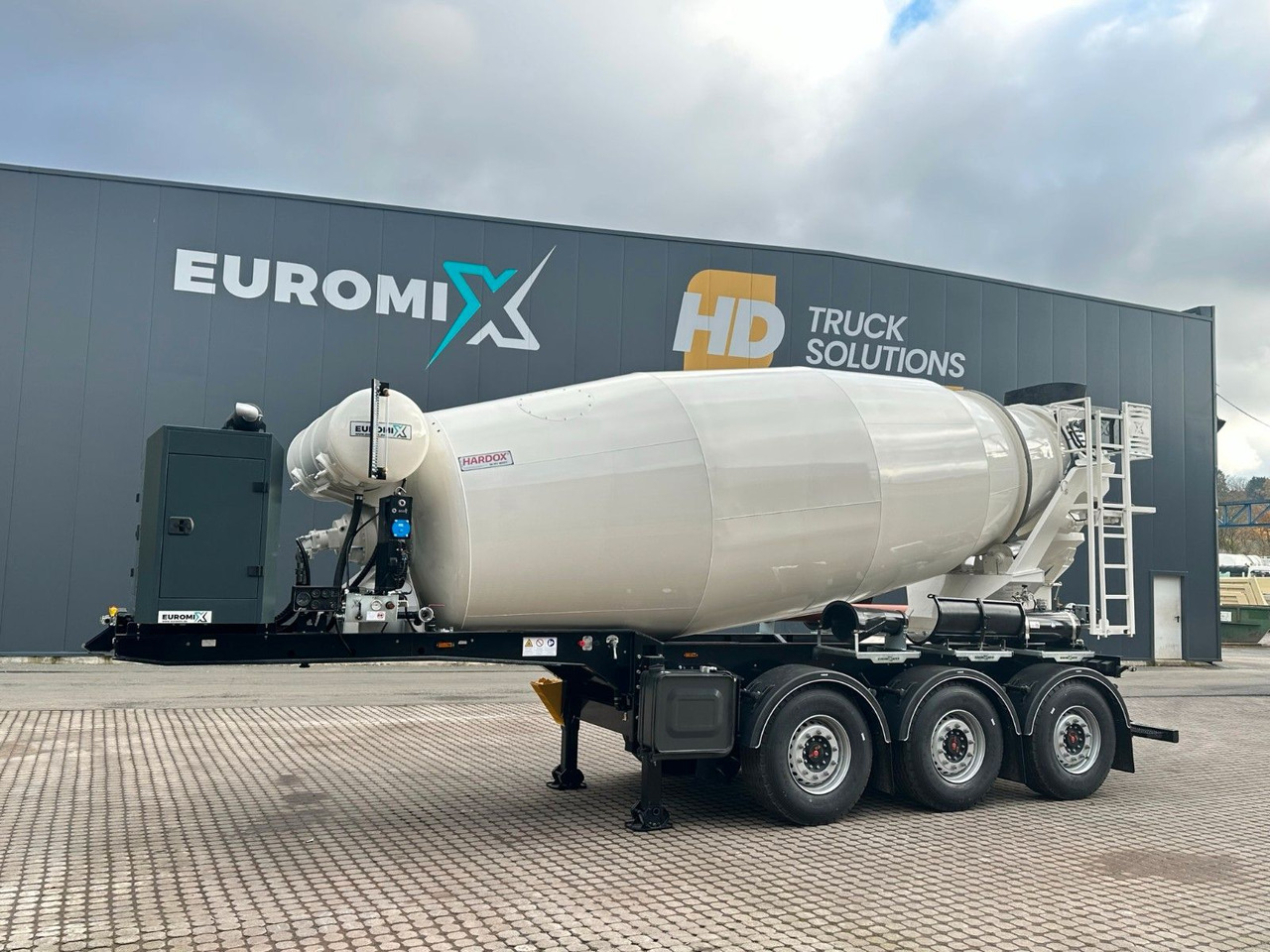 EUROMIX MTP - 12m³ Betonmischer-Auflieger - Camion malaxeur: photos 3 EUROMIX MTP - 12m³ Betonmischer-Auflieger - Camion malaxeur: photos 3