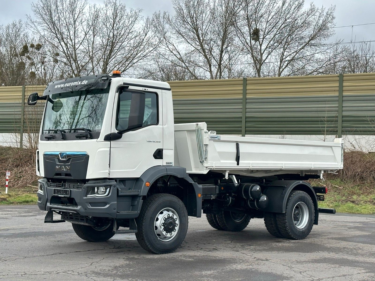 MAN TGM 18.320 4X4 Euro 6e Euromix 3-Seiten-Kipper - Camion benne: photos 2 MAN TGM 18.320 4X4 Euro 6e Euromix 3-Seiten-Kipper - Camion benne: photos 2