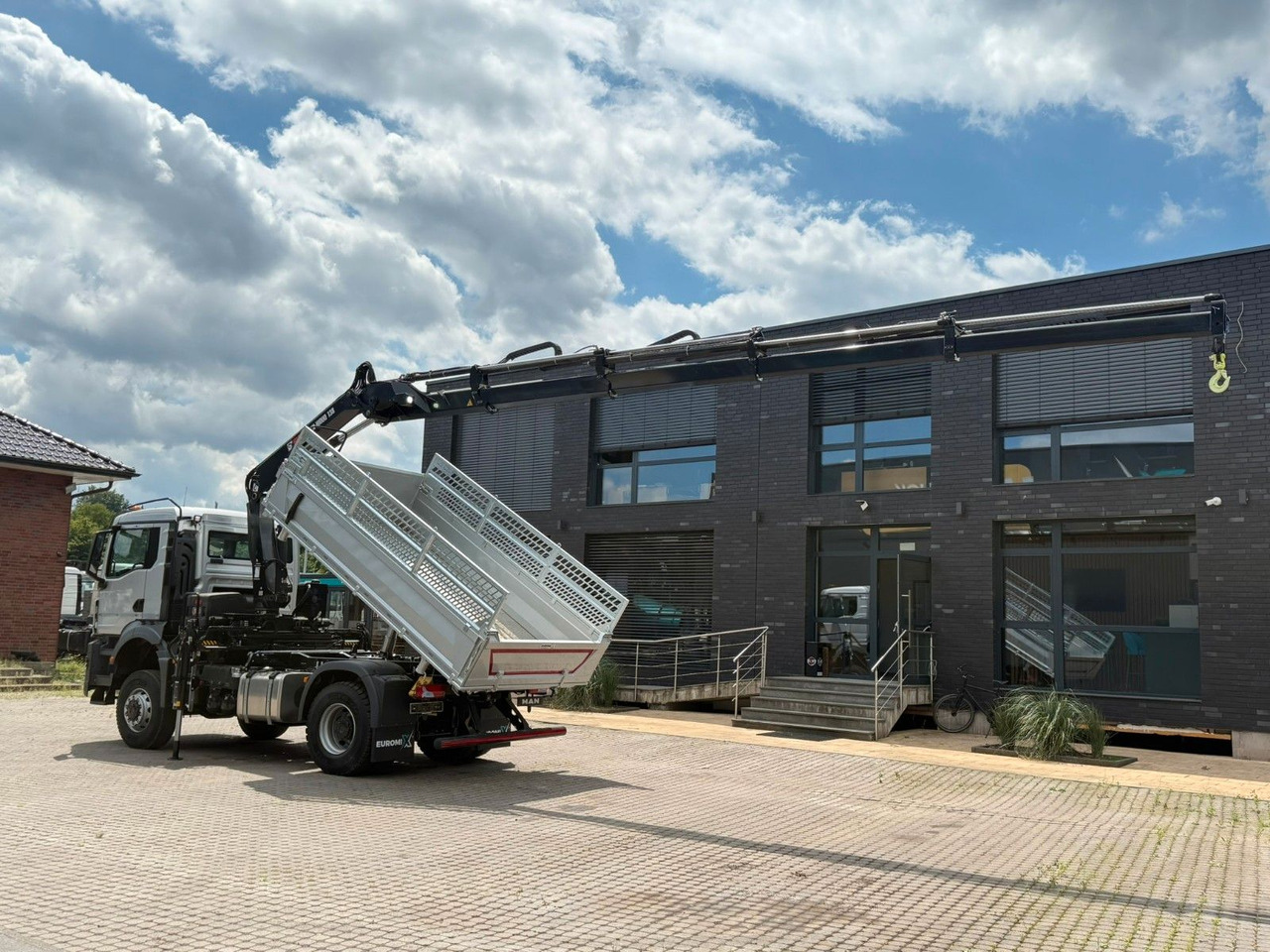 MAN TGS 18.400 TG3 4x4 Euro6e Hiab X-HiDuo 138DS-4 - Camion benne, Camion grue: photos 4 MAN TGS 18.400 TG3 4x4 Euro6e Hiab X-HiDuo 138DS-4 - Camion benne, Camion grue: photos 4