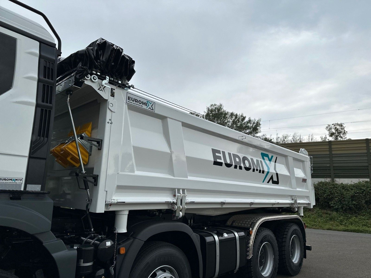 Camion benne MAN TGS 35.480 8x4 EuromixMTP 3-Seiten-Kipper: photos 24