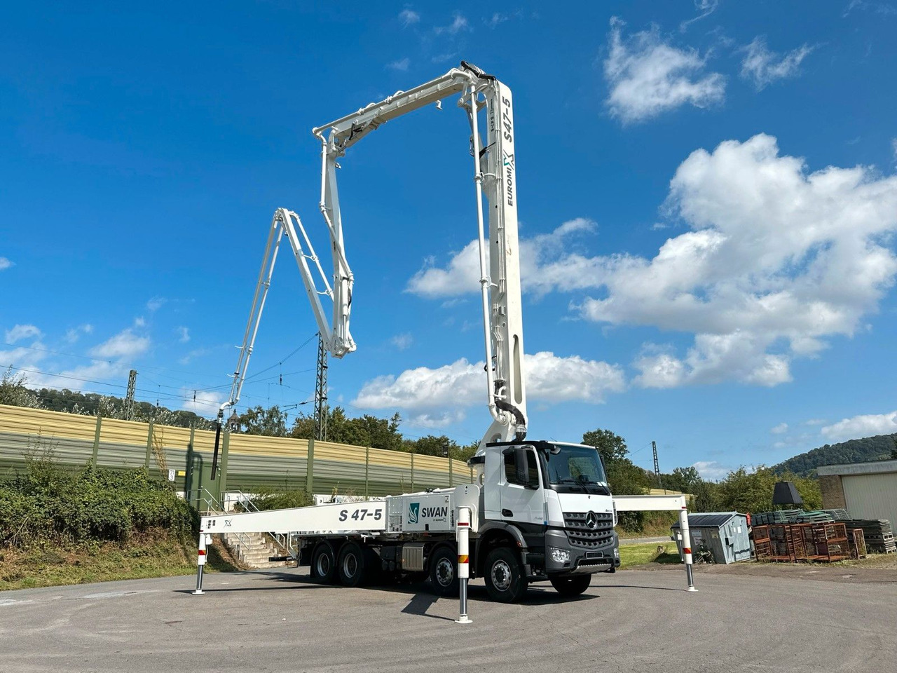 Camion malaxeur Mercedes-Benz Arocs 5 4142  8x4 SWAN TSP 47-5 160RZ ( 47m ): photos 28