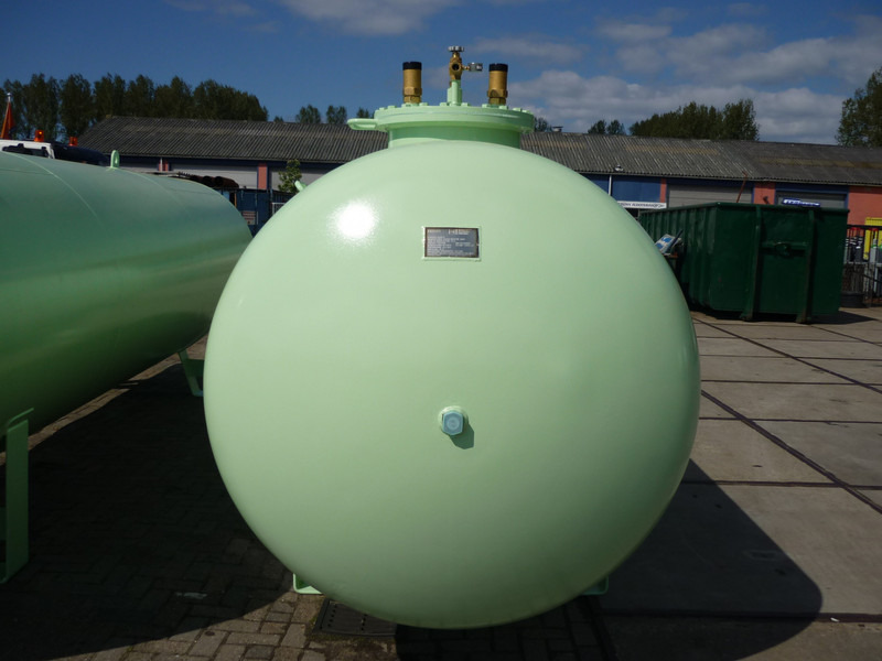 De Visser gastank Propaan/Butaan LPG Gastank 13000 L (6,5 ton) - Gas, Gaz LPG, GPL,Gastank Ø 1600 ID 11.11 - Réservoir de carburant: photos 2 De Visser gastank Propaan/Butaan LPG Gastank 13000 L (6,5 ton) - Gas, Gaz LPG, GPL,Gastank Ø 1600 ID 11.11 - Réservoir de carburant: photos 2