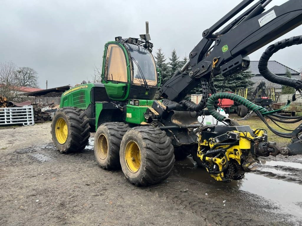 John Deere 1170 E - Abatteuse: photos 1 John Deere 1170 E - Abatteuse: photos 1